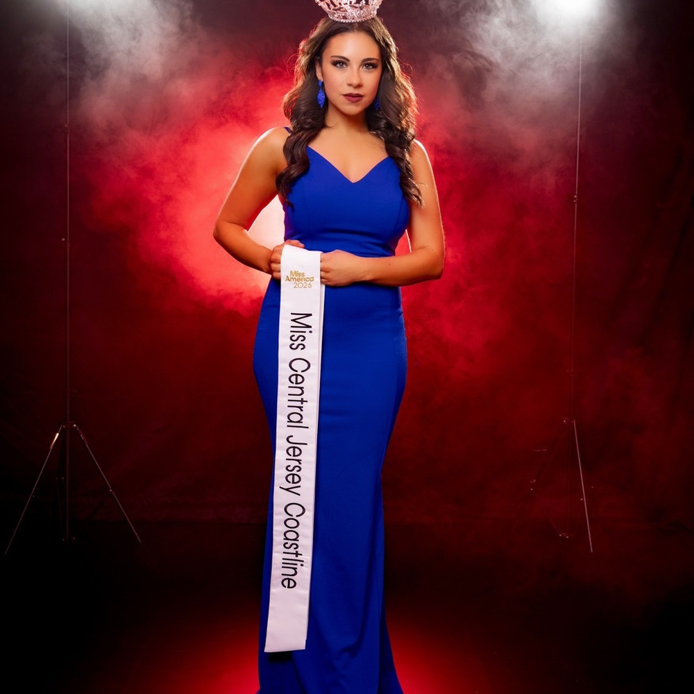 Elegant Blue Evening Gown